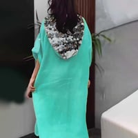 Maxi abito con cappuccio in paillettes a squame di pesce