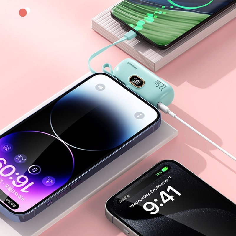 Mini-Powerbank mit integriertem Kabel