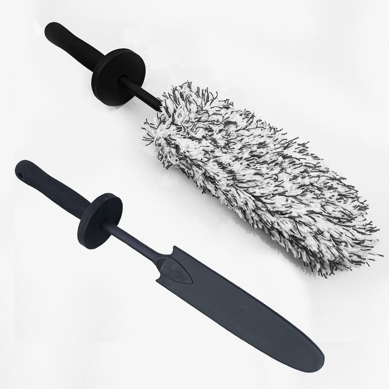Premium Non-Scratch Microfiber Wheel & Rim Detailing Brush