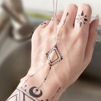 marqueur de tatouage temporaire