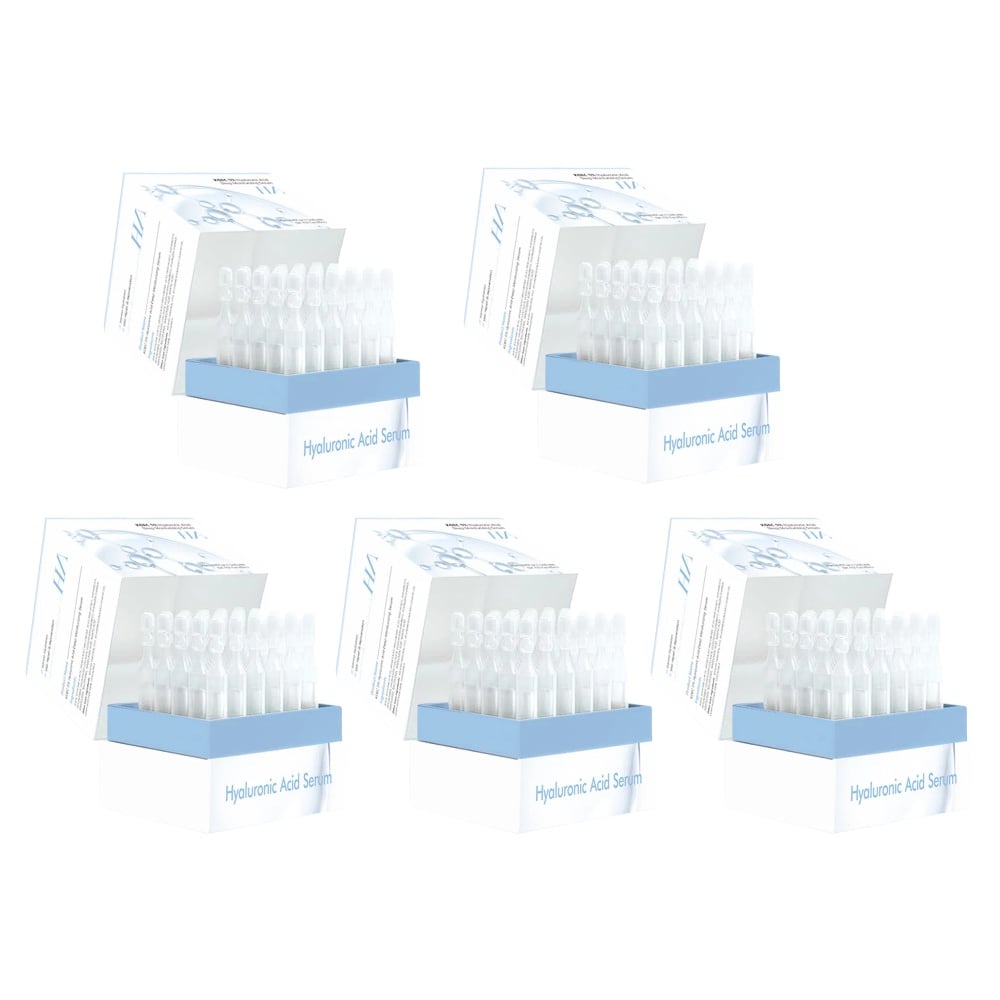 Hyaluronic acid and Vitamin C single-use essence