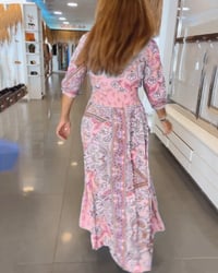 Robe de vacances à col en V et manches 3/4
