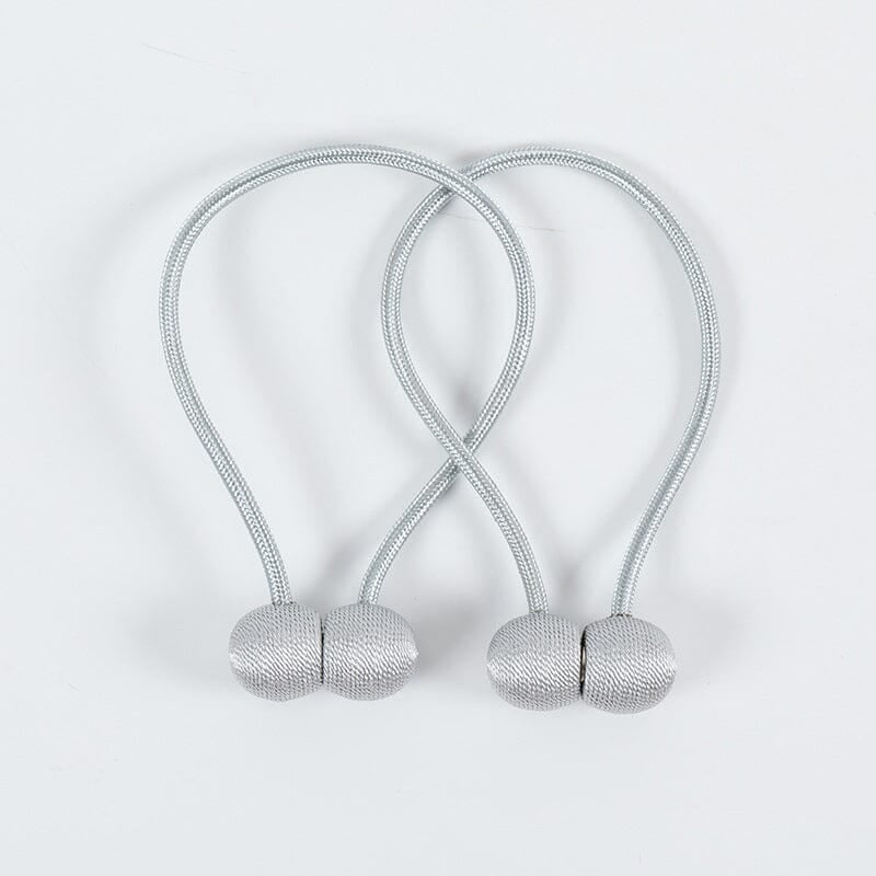 Curtain straps with magnetic curtain buckle