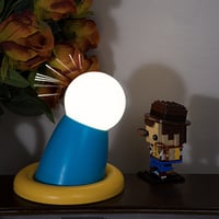 Extend round hand' small night light