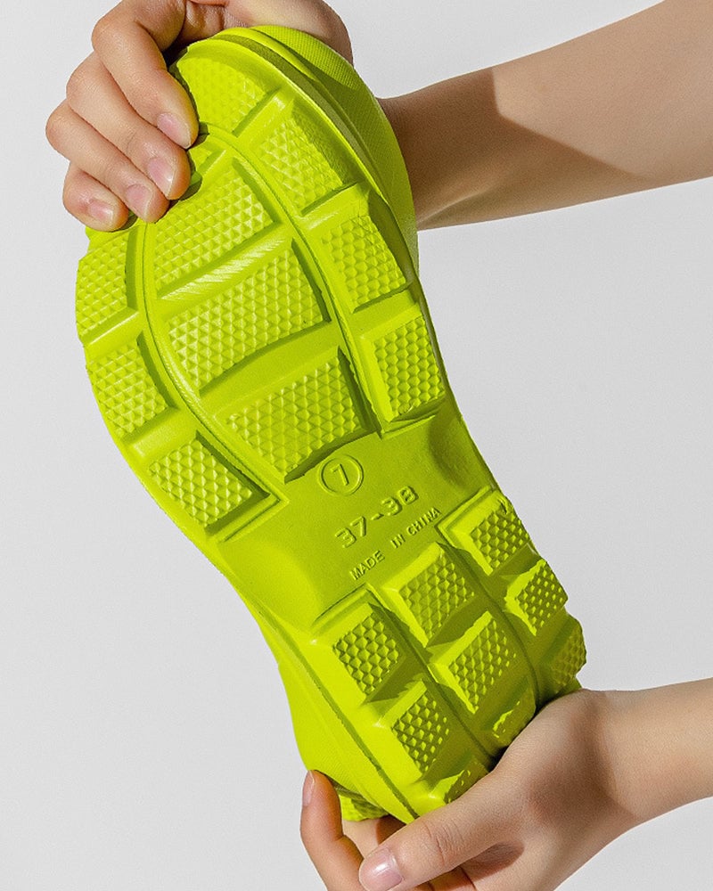 Varme vandtætte ensfarvede sneakers
