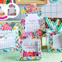 Best Christmas Gift - 2025 Bloomy Flowers Desk Calendar