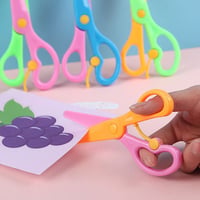Kindersichere Kunststoffschere