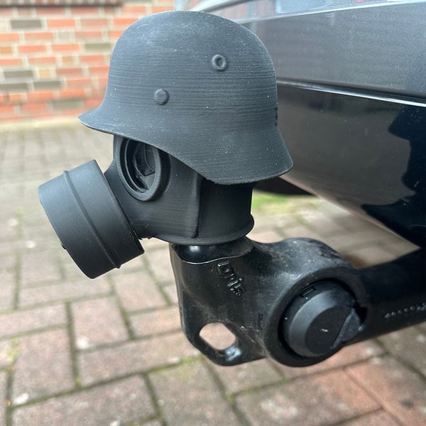 Steel cover cap for trailer hitch