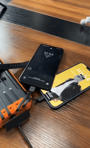Wireless charging solar power bank