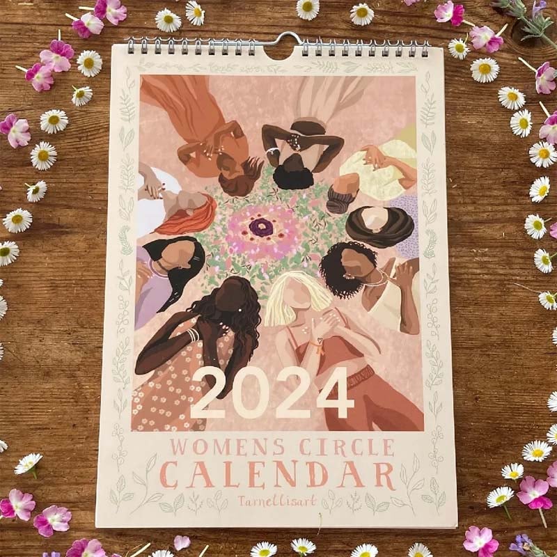 2024 Womens Circles Hängande Väggkalender