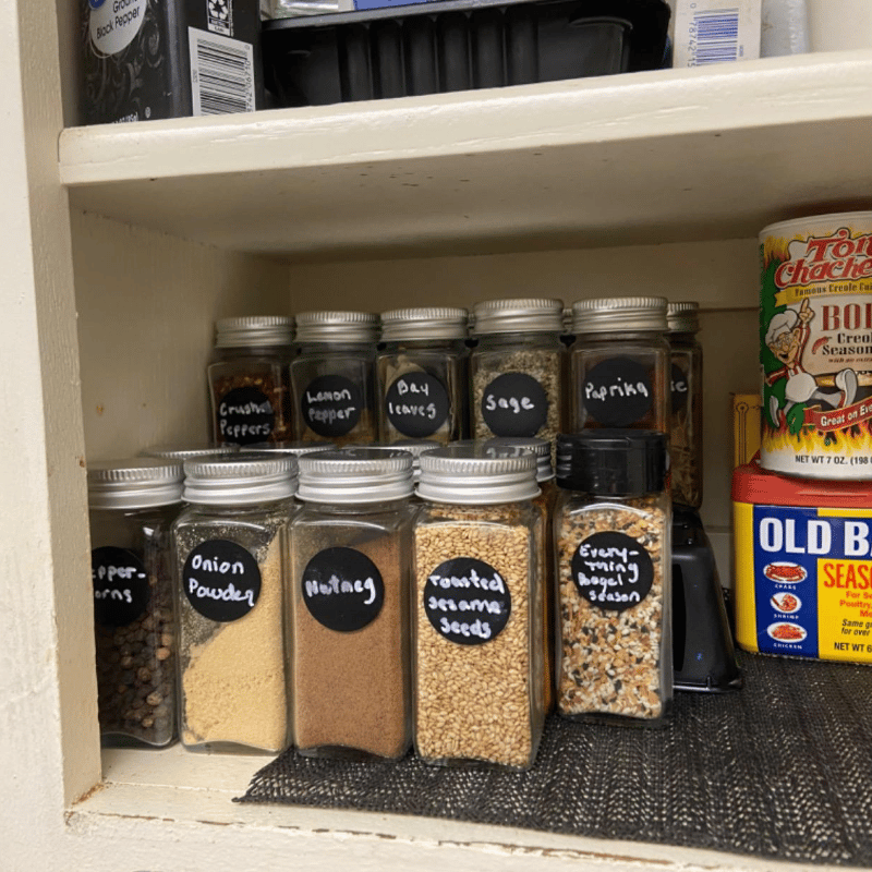 Quadratisches Gewürzdosen-Set