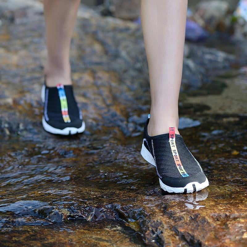 Atmungsaktives Mesh schnell-trocknende leichte Outdoor Wanderschuhe