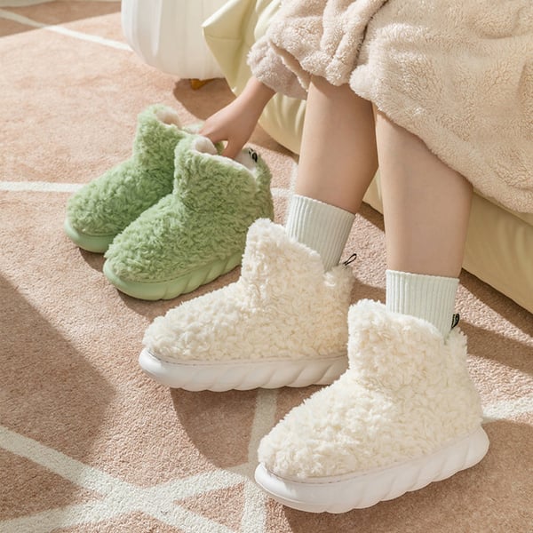 Fluffiga fleecestövlar för kvinnor