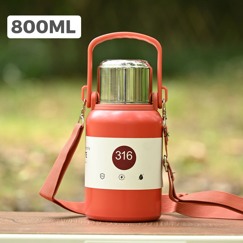 Tasse d'eau à rétention de chaleur de grand volume