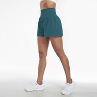 Hochtaillierte Sportshorts mit Fake-Zweiteilung