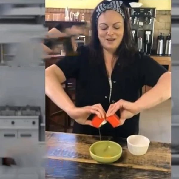 2_560x_a51855e8-44c6-4987-a731-4c08eaaca45e