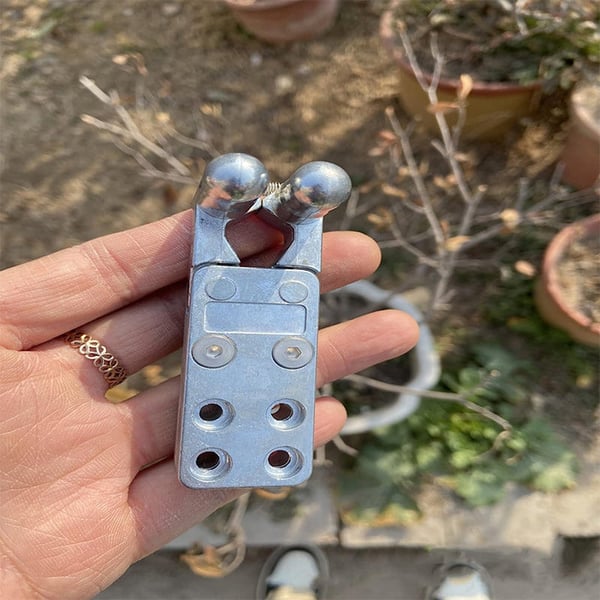 Dispositif de Largage de Fronde