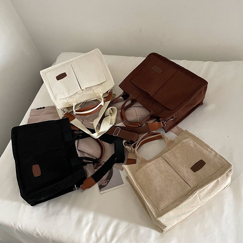 Gestreifte Umhängetasche aus Samt für Frauen