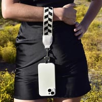 📱Organizer für Mobiltelefone mit Reißverschlusstasche