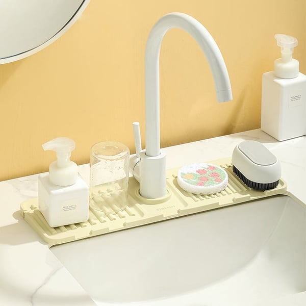 Sloped Draining Splash Guard Mat