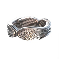 Luxury Angel Wings Ring