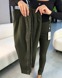 军绿色.jpg