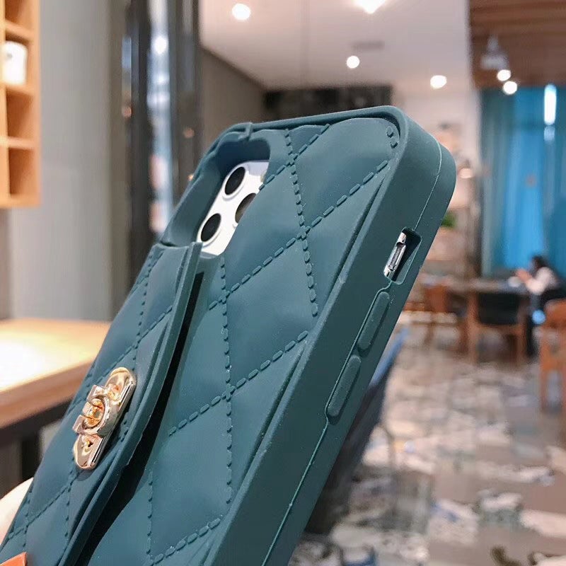 Etui pour téléphone portable avec chaîne en silicone souple
