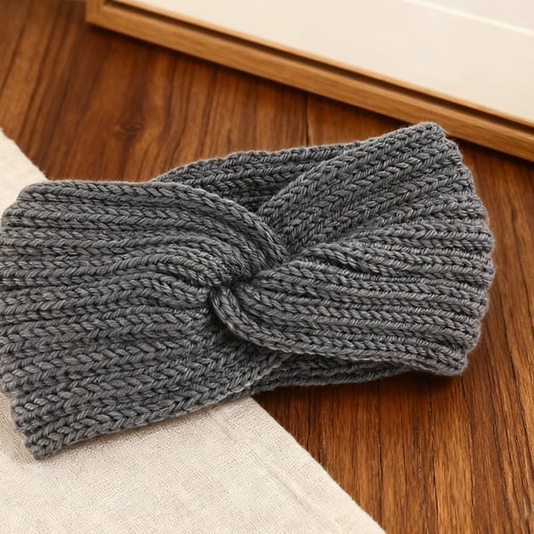 Hand-Knitted Warm Yarn Headband