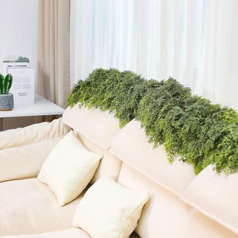 Künstliche Tannen- & Zypressen-Girlande zur Dekoration