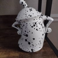 Tasse mit Haltung