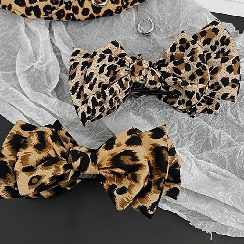 🎀 Leopard Print Bow Hair Claw