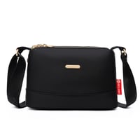 Borsa a tracolla in tela impermeabile