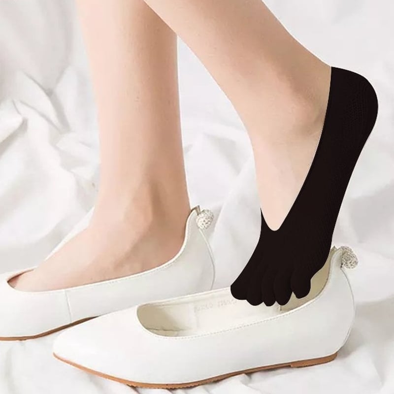 Uusia naisten varvassukkia