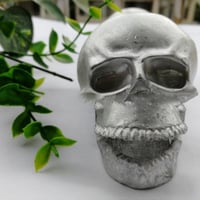 Skull exhaust tip