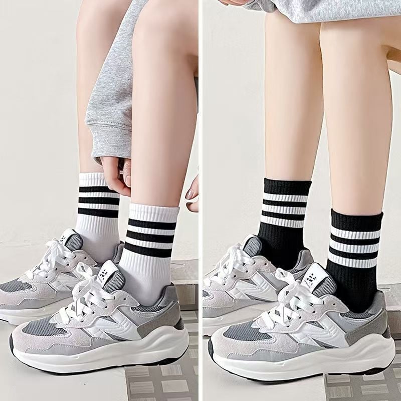 Gestreifte Retro-Socken