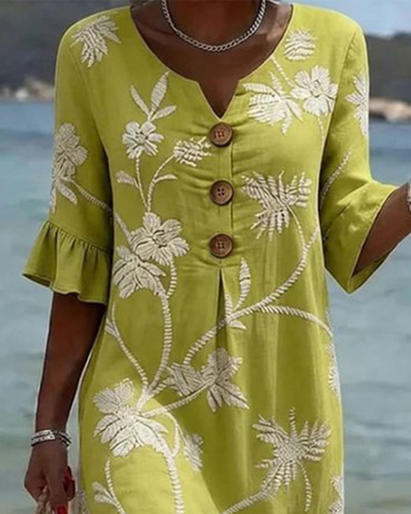 Petite V-Neck Ruffle Three-Quarter Sleeve Dress