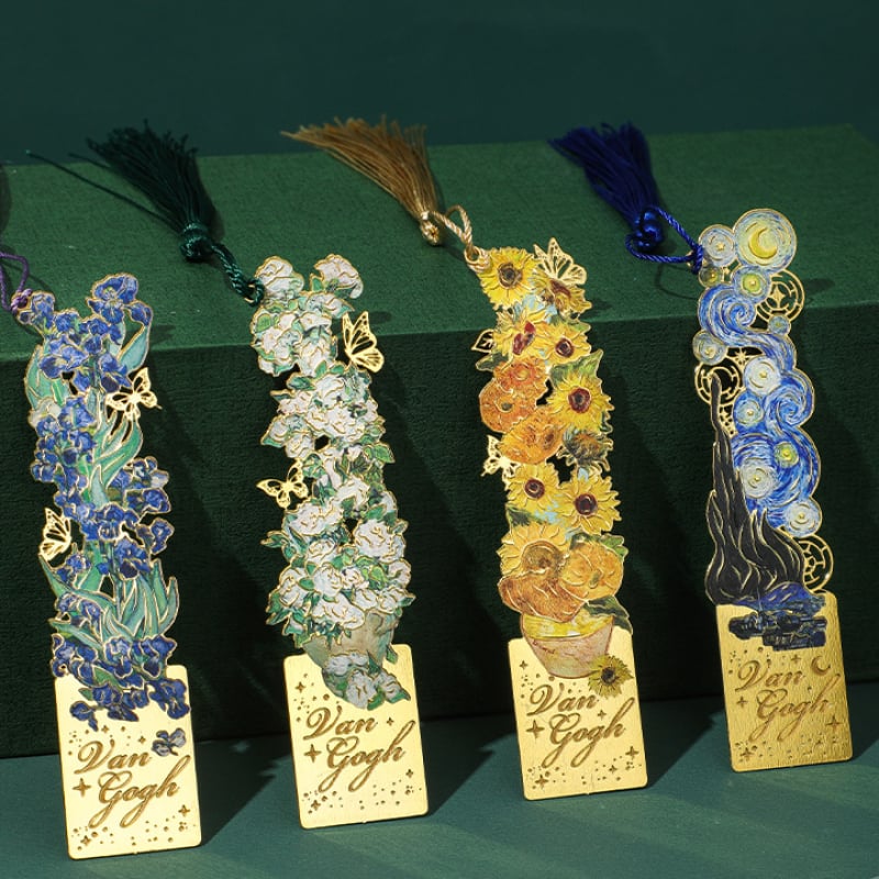 Retro oil painting hollow bookmark