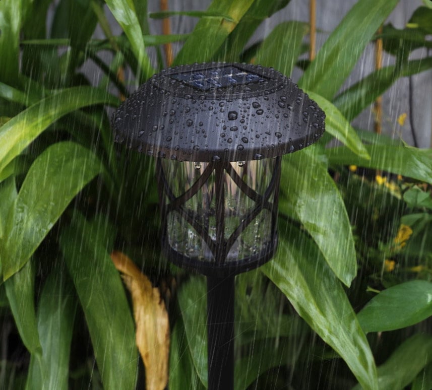 Sakerplus Solar Lights for Outside