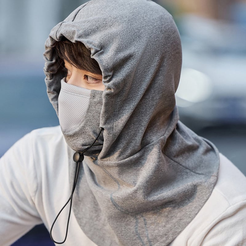 Huvtröja med ansiktsmask och nackvärmare för cykling