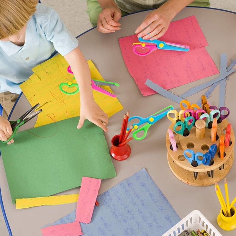 Kindersichere Kunststoffschere