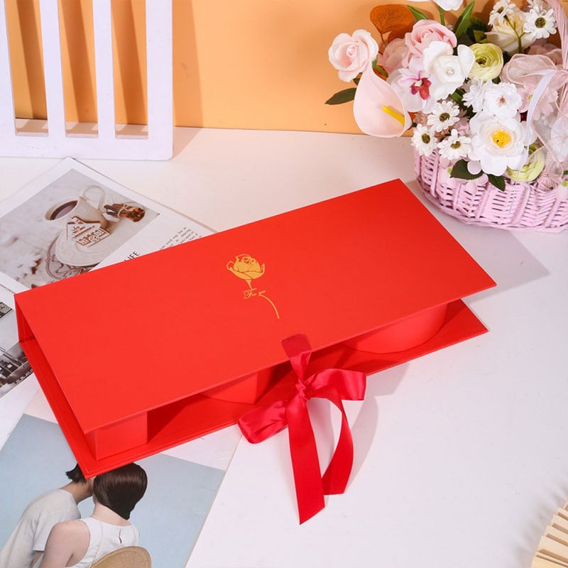 "MOM" Letter Rectangular Gift Box