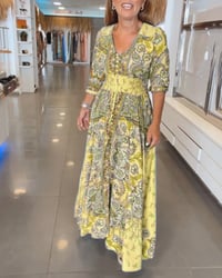 Robe de vacances à col en V et manches 3/4