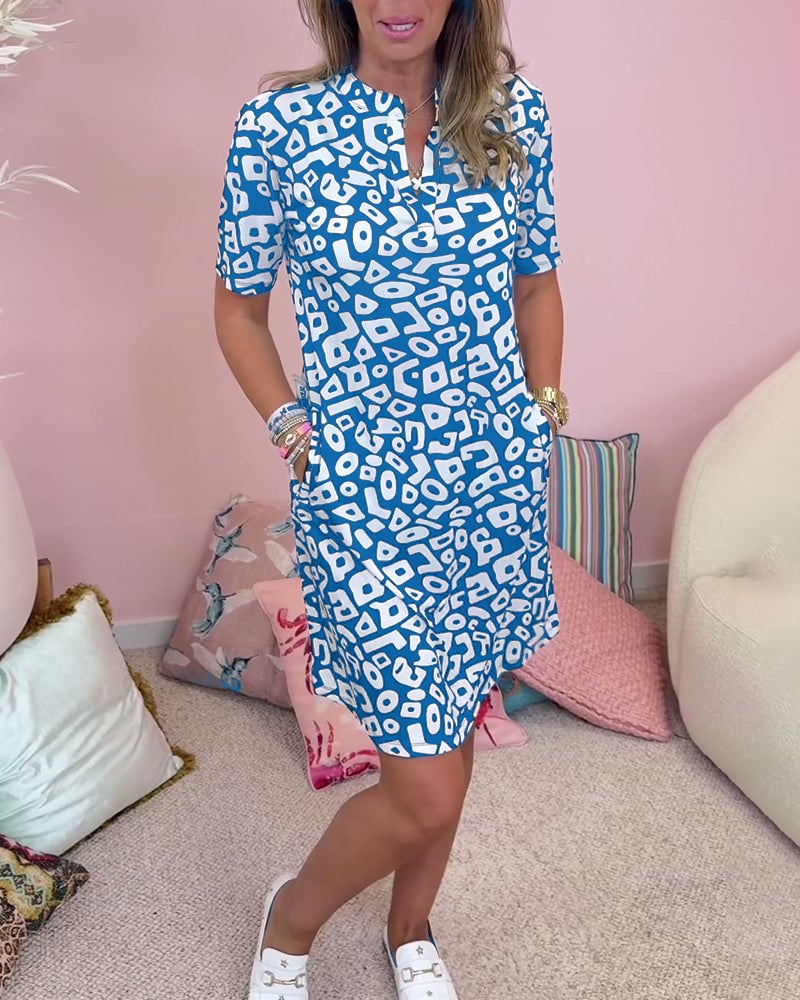 Robe décontractée à col en V et poche imprimée