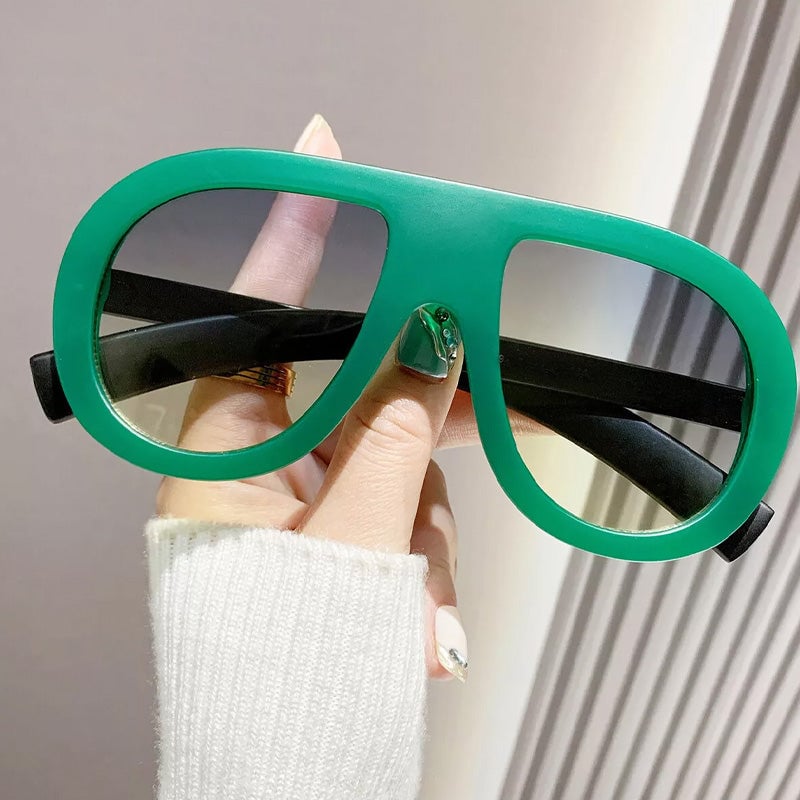 Women's Ombre Oval Tinted Sunglasses