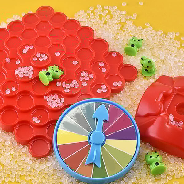 GRENOUILLE D'ARBRE ÉQUILIBRÉ