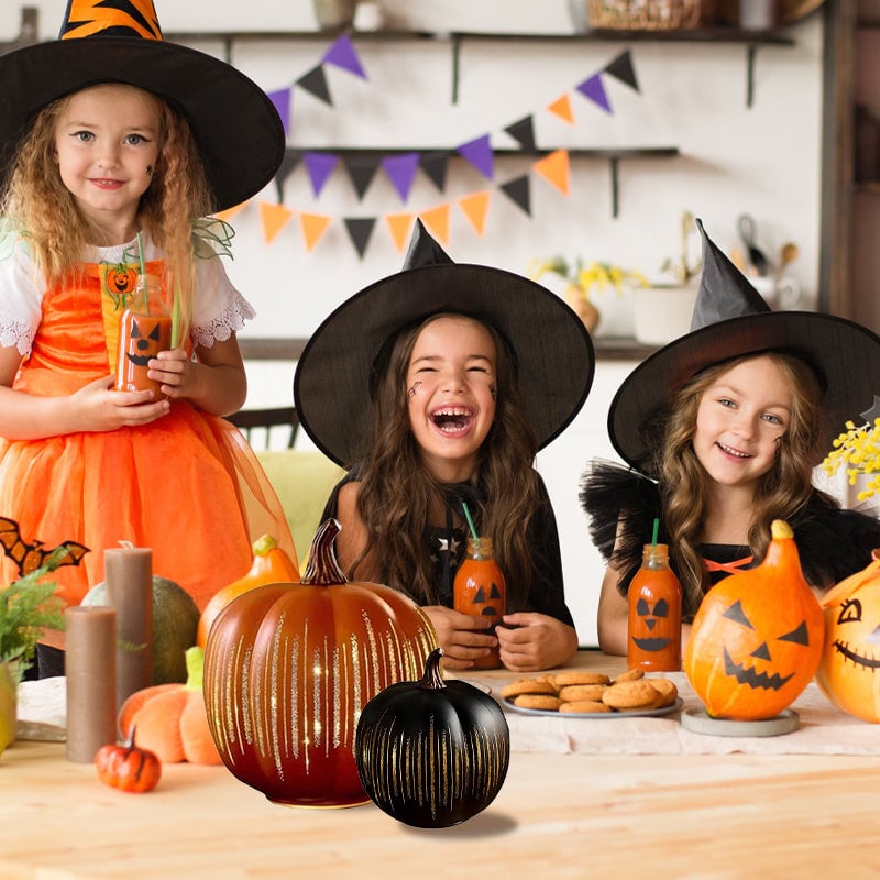 Leuchtender Kürbis für die Wohnraumdekoration