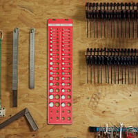 34-Hole Thread Checker