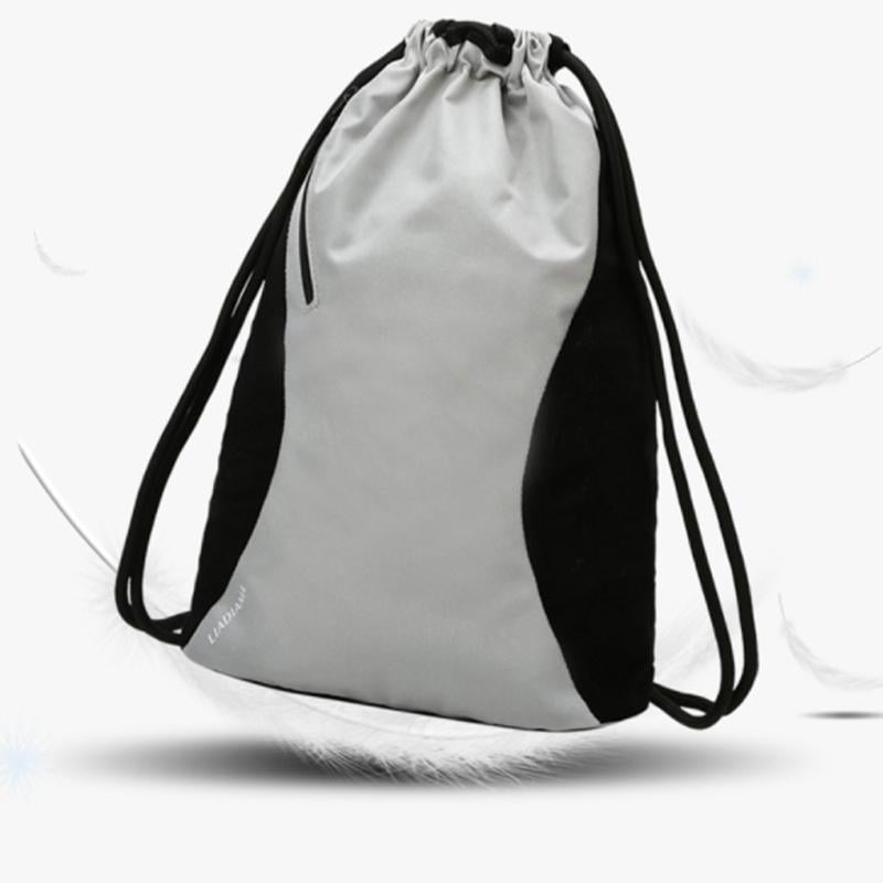 Lässiger stylischer Yoga Rucksack