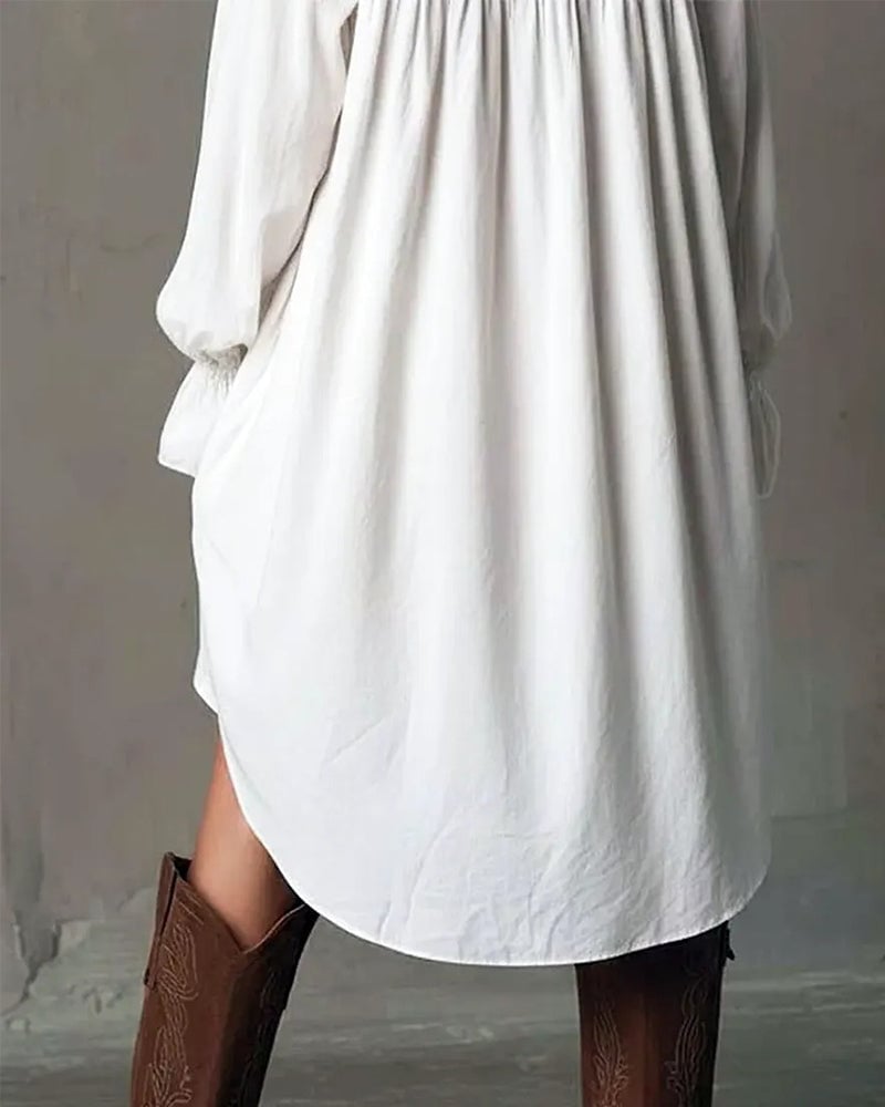 Kleid Mit Spitzeneinsätzen Und Puffärmeln