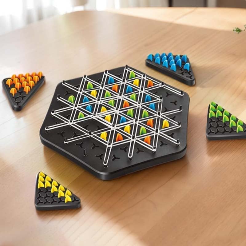 Gioco di scacchi a triangolo a catena, da 2 a 4 giocatori